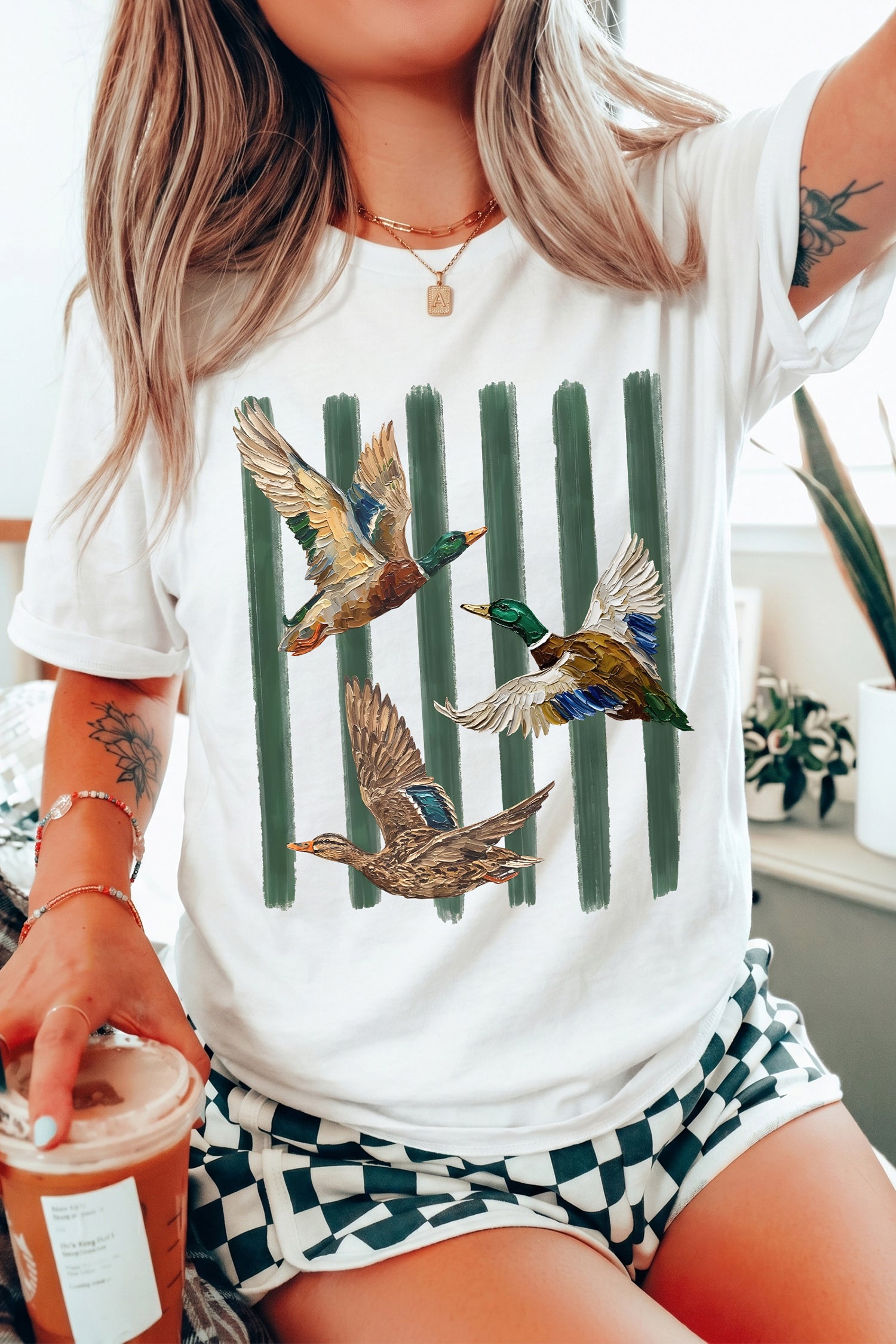 Hvide Western Mallard Stripes Printet Grafisk Rund Hals Casual T-shirt