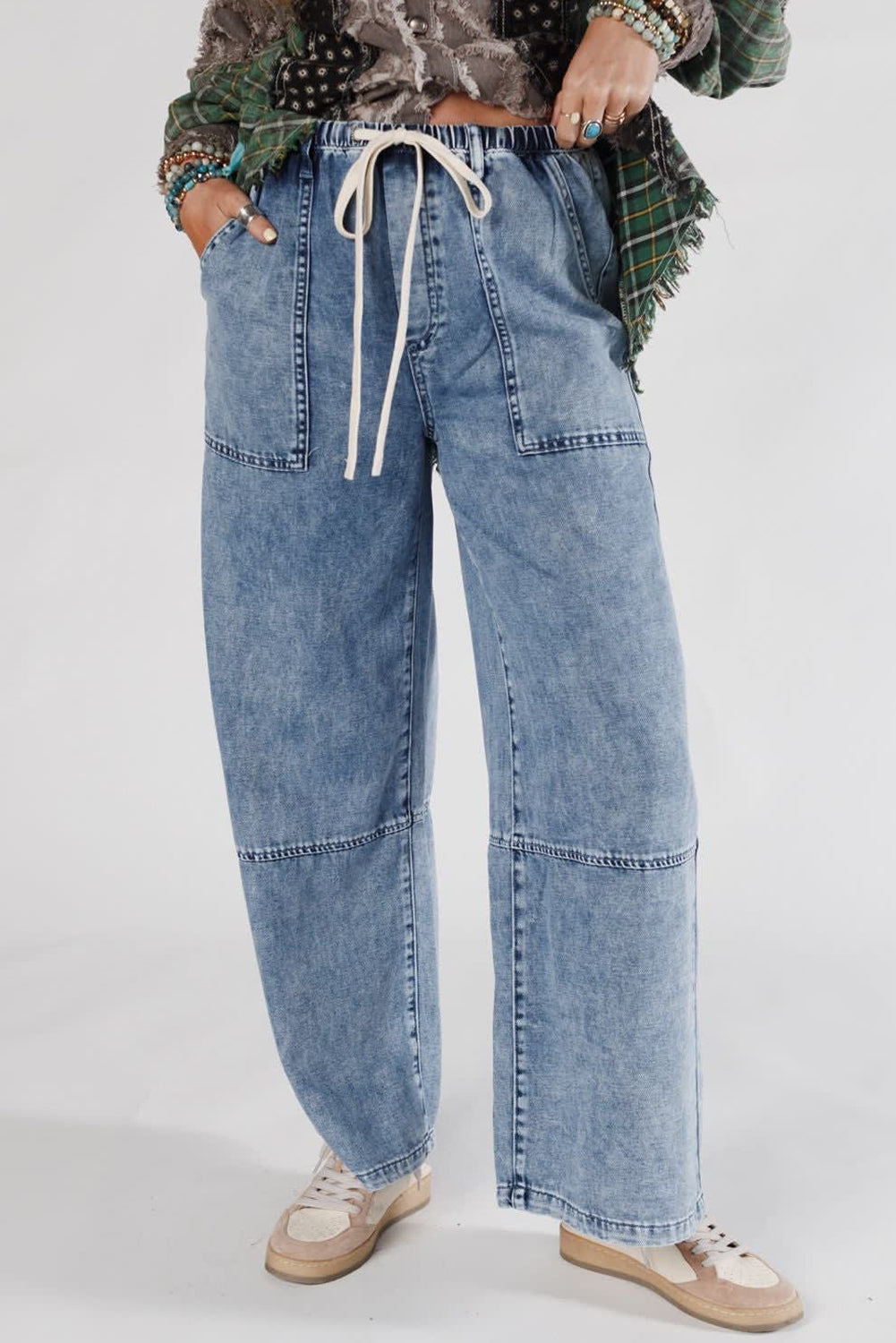 Ashleigh Blue Acid Wash Exposed Seam Drawstring Elastic Waist Barrel Jeans - Damesmode Afbeelding 1