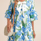 Himmelblaues Palm-Blumenmuster-Kontrast-Band-Knoten-Rüschen-Mini-Kleid mit gestuften Ärmeln