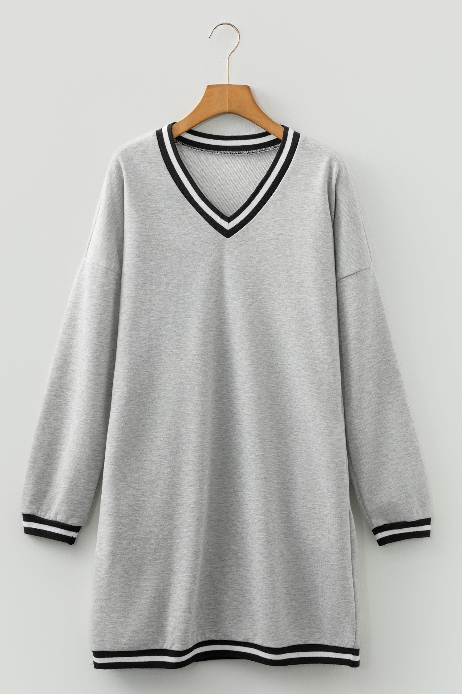Robe T-shirt Preppy à manches longues à décolleté rayé gris clair