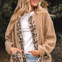 Chaqueta de peluche casual con estampado de leopardo con acentos y bolsillos