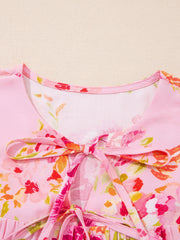 Bluse mit rosa Blumenmuster mit Krawattenausschnitt und Puff-Halbärmelbluse - Miniatuur