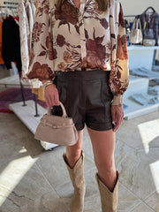 Camisa de botones con estampado floral marrón y manga poeta - Imagen de moda femenina 4 - Miniatuur