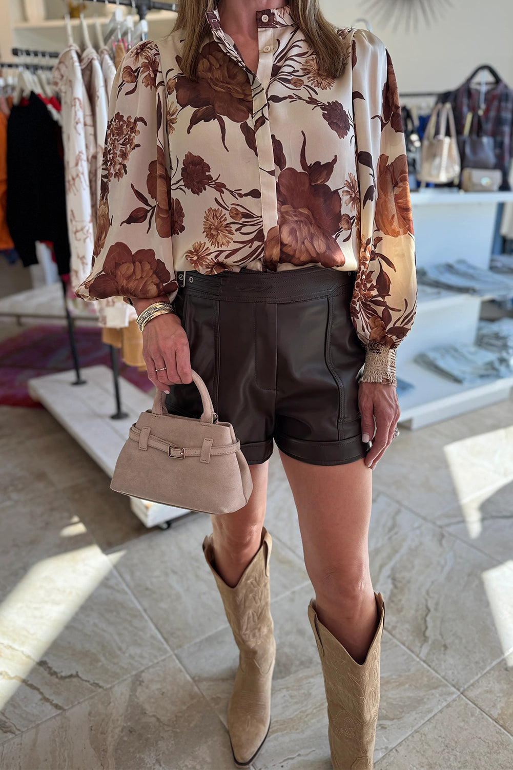Brown Floral Print Button Down Poet Sleeve Shirt - Damesmode Afbeelding 4
