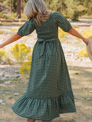 Robe verte à carreaux à col carré à cheveux hauts taille haute et ourlet à volants - Miniatuur