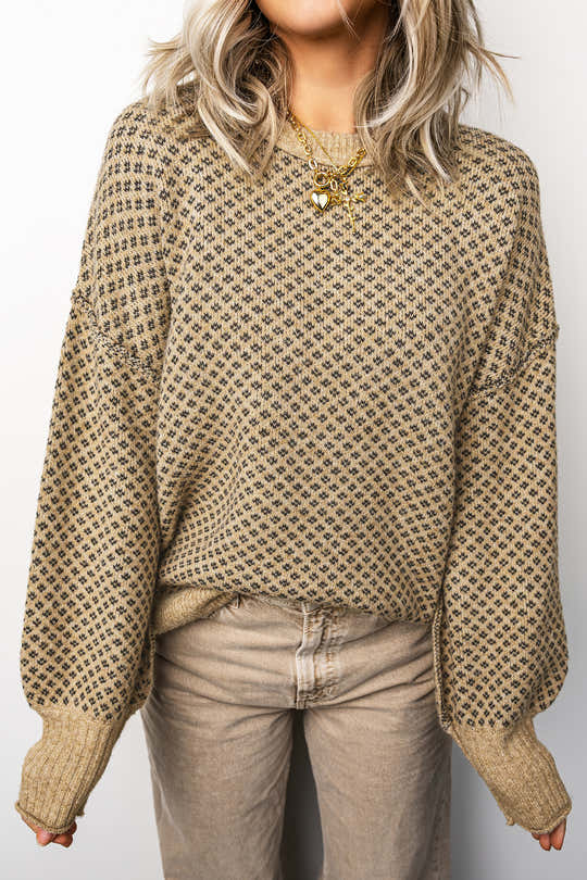 Maglione a maniche lunghe con stampa geometrica cachi, spalle a scollo rotondo e scollo a scena