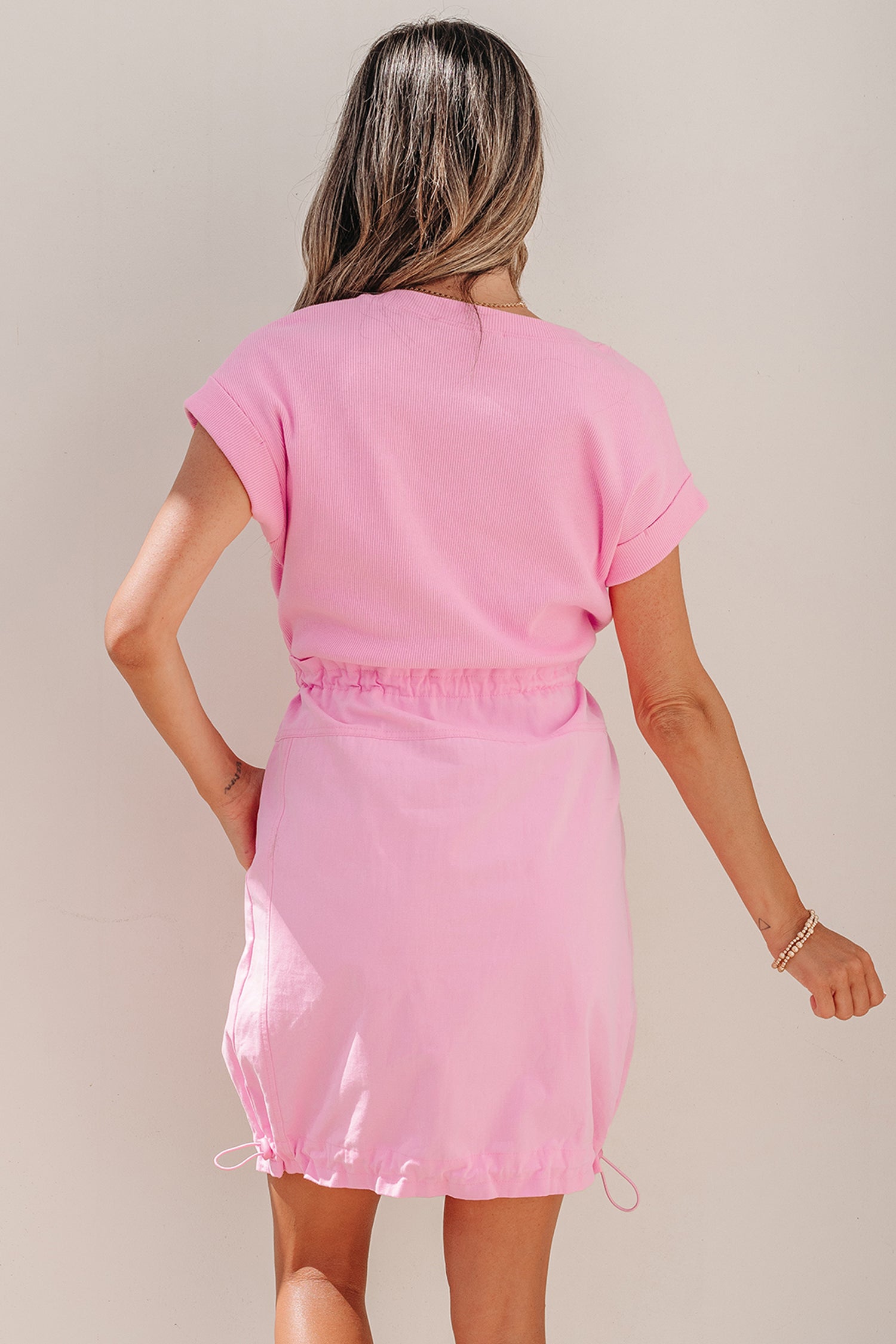 Bonbon Cuffed Short Sleeve Mix Fabric Patchwork Drawstring Mini Dress - Damesmode Afbeelding 2