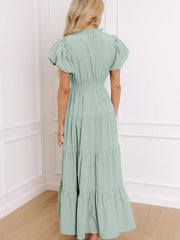Knallgrünes, einfarbiges V-Ausschnitt, kurzärmeliges Maxikleid mit hohen Taillen, gestuftem Maxikleid – Damesmode Afbeelding 8 - Miniatuur