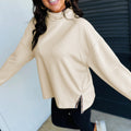 Beige Mock Neck Long Sleeve Leopard Detail Split Hem Top - Damesmode Afbeelding 2 - Foto 2