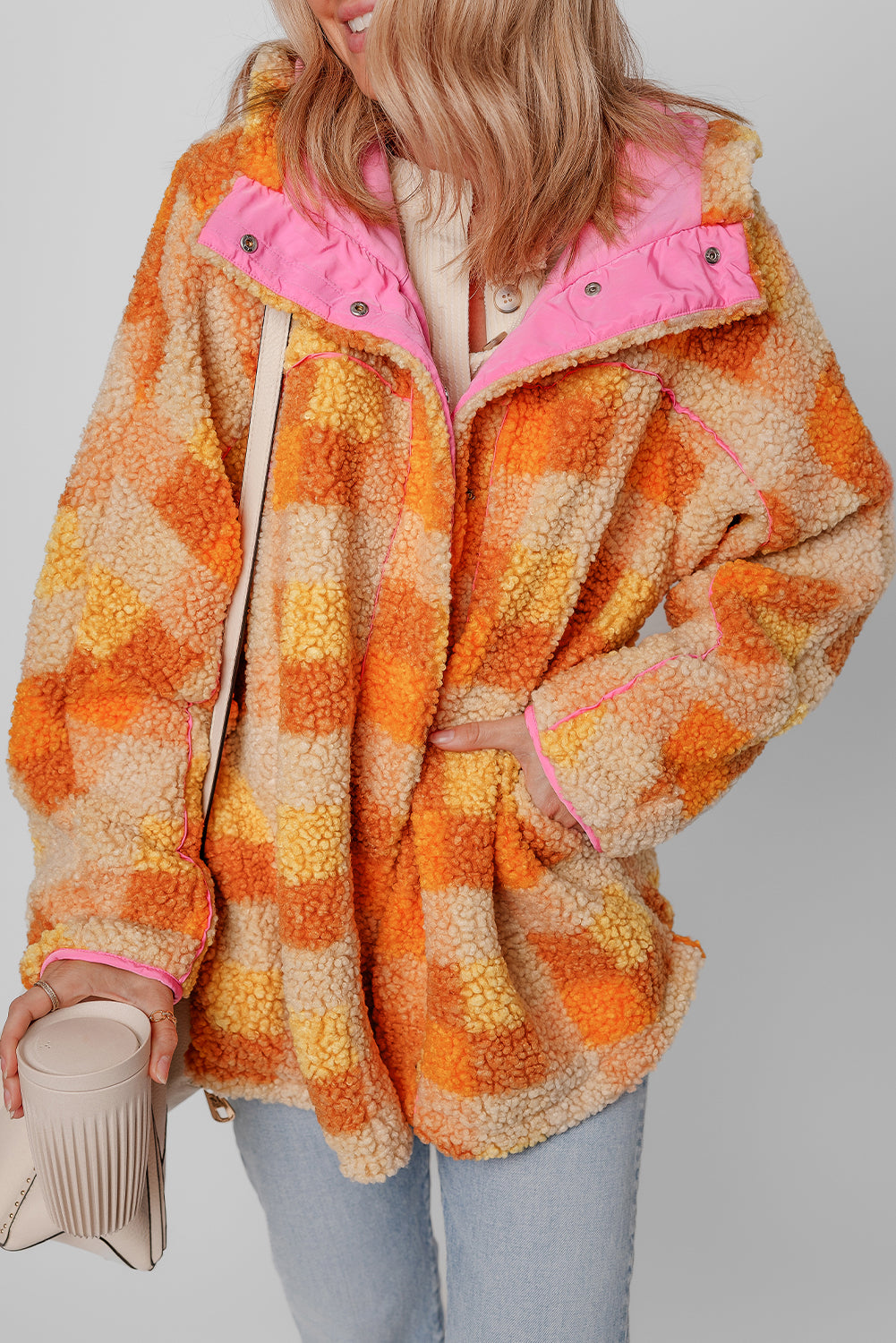 Orange karierte Sherpa-Kapuzenjacke