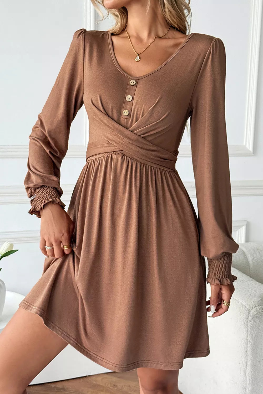 Shirred Cuff Long Sleeve Button Round Neck Mini Dress - Luxe Damesmode & Kleding Collectie | Redblad Nederland