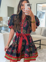 Black Retro Floral Print Button Down Belted Short Puff Sleeve Mini Dress - Damesmode Afbeelding 6 - Miniatuur