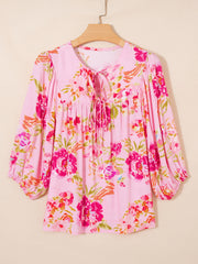 Bluse mit rosa Blumenmuster mit Krawattenausschnitt und Puff-Halbärmelbluse - Miniatuur