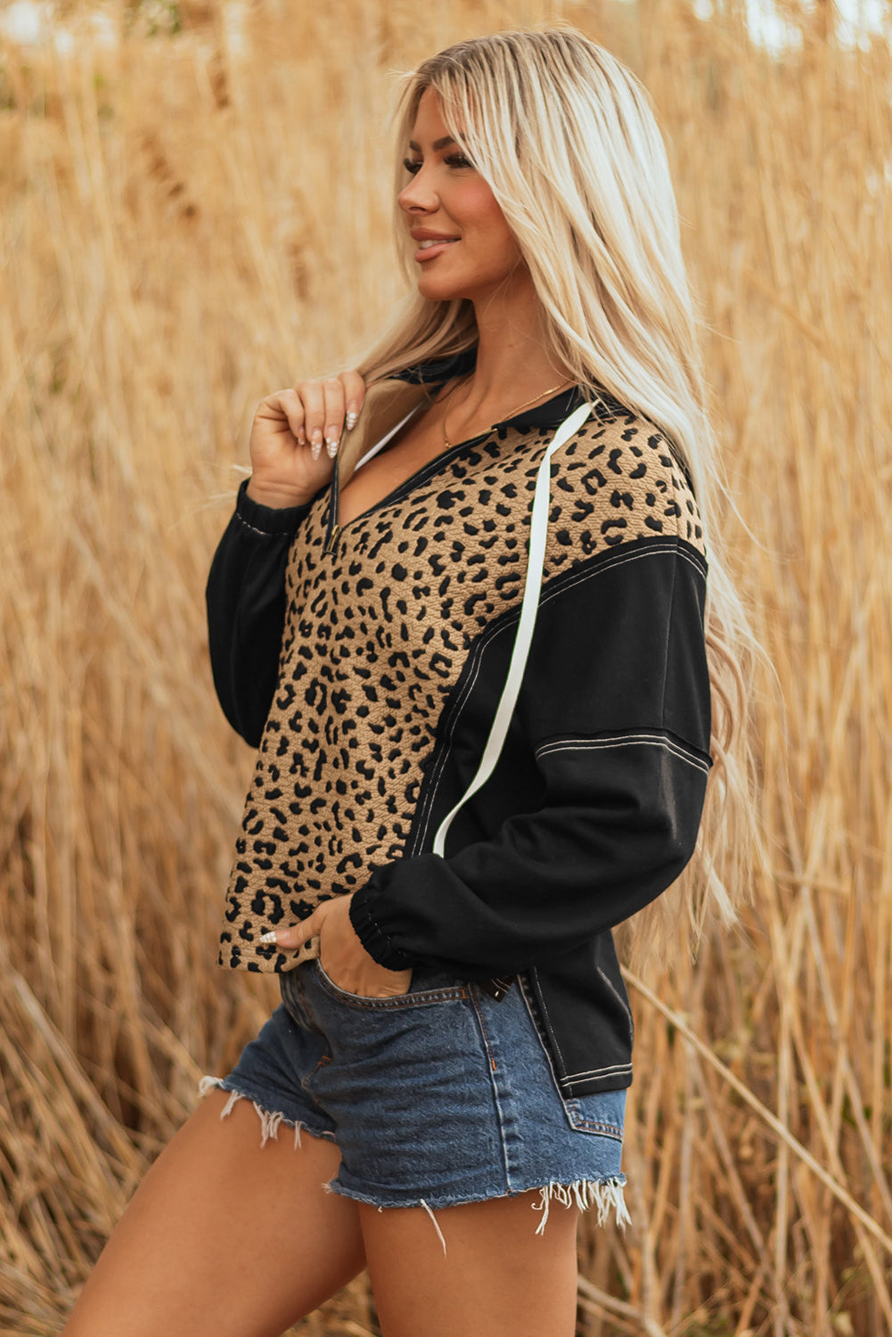 Brown Leopard Patchwork Contrast Stitching Knotted Cuff Quarter Zip Hoodie - Damesmode Afbeelding 3
