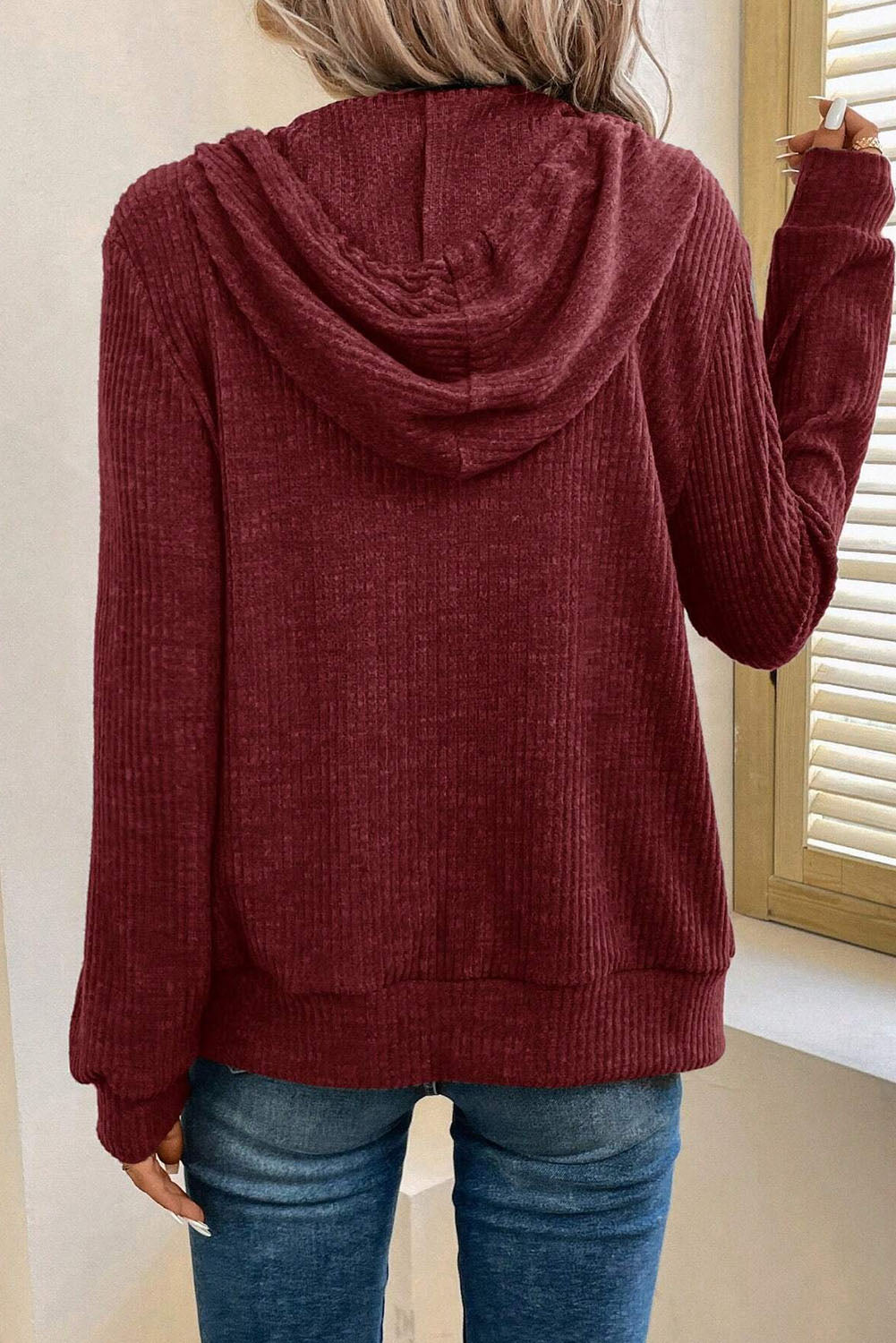 Felpa con cappuccio con zip a coste e dalina davanti rossa