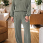 Vierblatt-Kleeblatt verdrehte Rippen, freiliegende Naht Detail V-Ausschnitt Pullover Plus-Size Hosenset