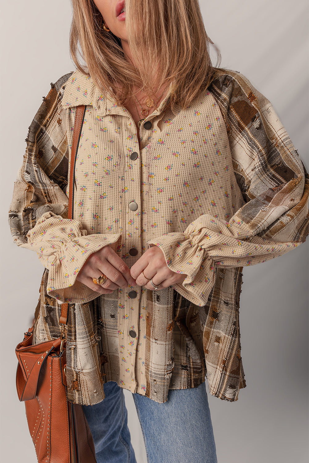 Avoine Bohème à carreaux floraux patchwork détenus avec manches à volants Waffle Shacket en tricot
