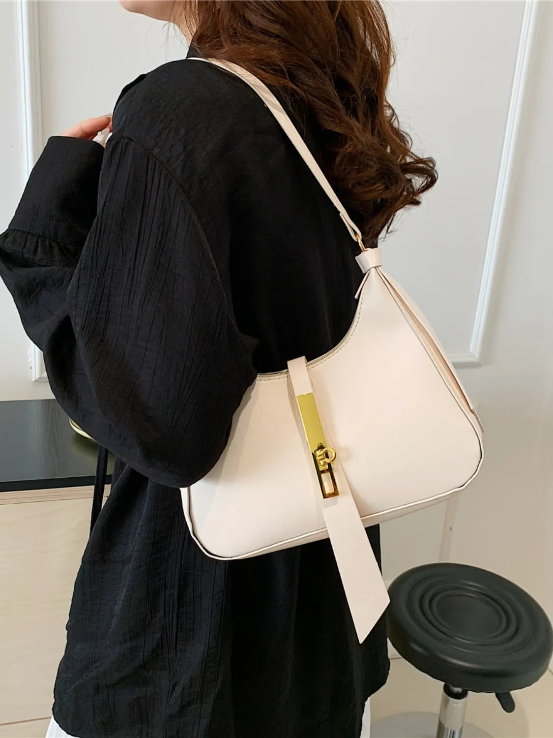 PU Leather Shoulder Bag - Luxe Damesmode & Kleding Collectie | Redblad Nederland