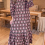 Frente marrón con estampado floral y borde con volantes, vestido elegante Midi