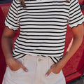 Black Stripe Scalloped Trim Round Neck T Shirt - Damesmode Afbeelding 1 - Foto 1