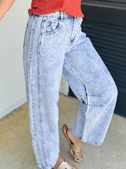 Beau Blue Light Washed Pull On Barrel Jeans - Damesmode Afbeelding 1 - Miniatuur