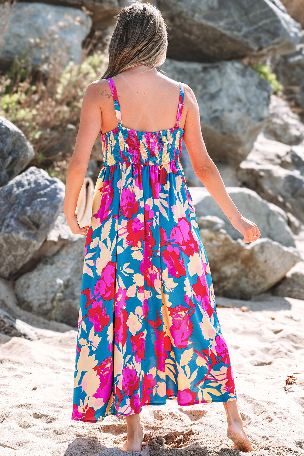 Robe longue longue fleurie, taille haute taille haute, taille haute et évasée bleu foncé