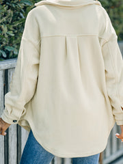 Giacca camicia beige con colletto abbassato - Moda femminile Immagine 2 - Miniatuur