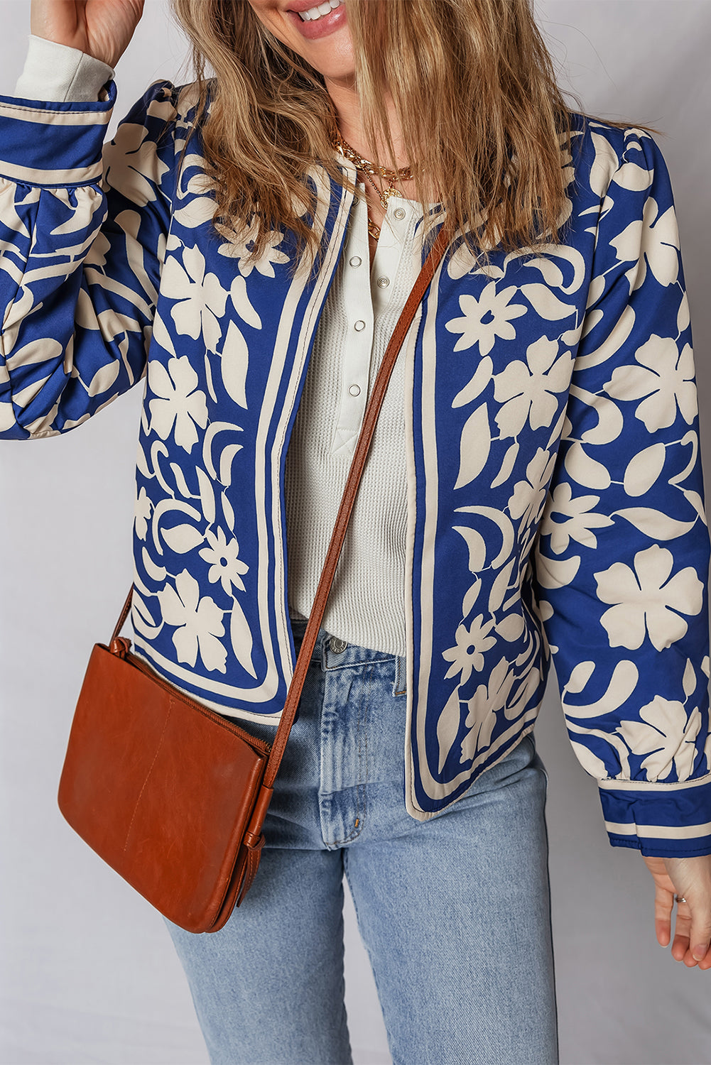 Veste élégante à motifs de fleurs bleues à motifs de fleurs ouvertes à boutons à l’avant - Damesmode Afbeelding 5