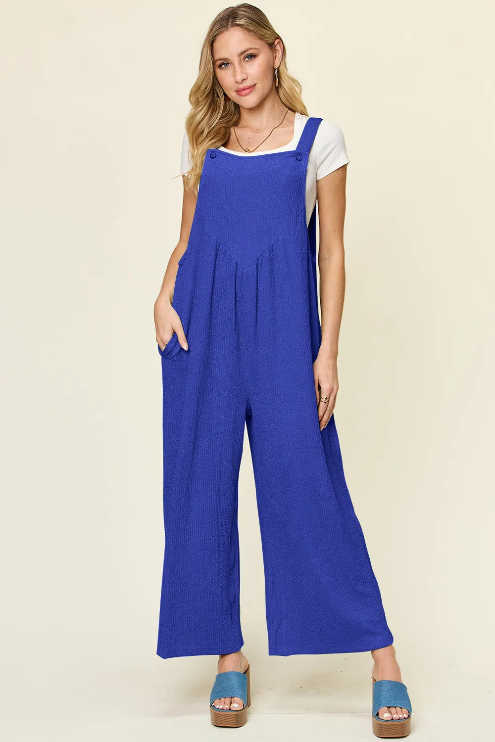 Double Take Full Size Texture Sleeveless Wide Leg Overall - Exklusive Damenmode & Kleidung Kollektion | Redblad Deutschland