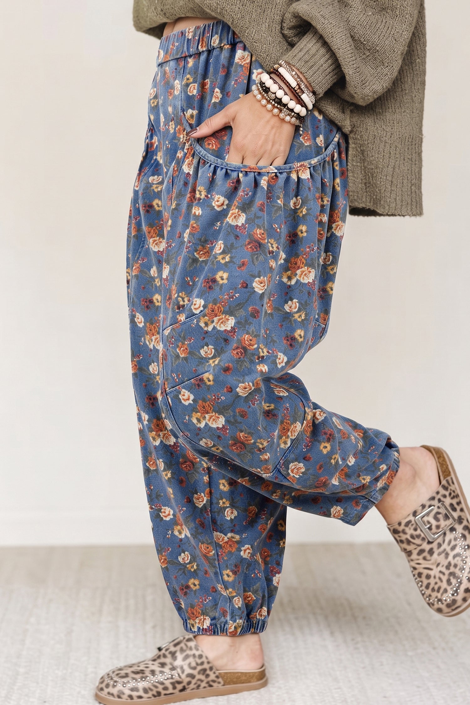 Beau Blue Retro Floral Print Elastic Waist Pocketed Barrel Jeans - Damesmode Afbeelding 3