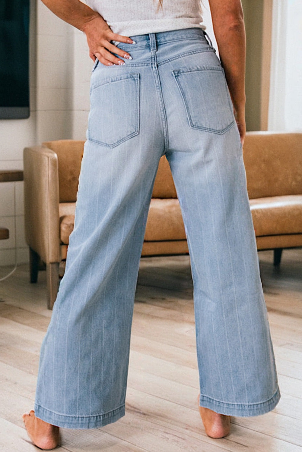 Beau Blue Multi Buttons Pinstripe Wide Leg Jeans - Damesmode Afbeelding 2