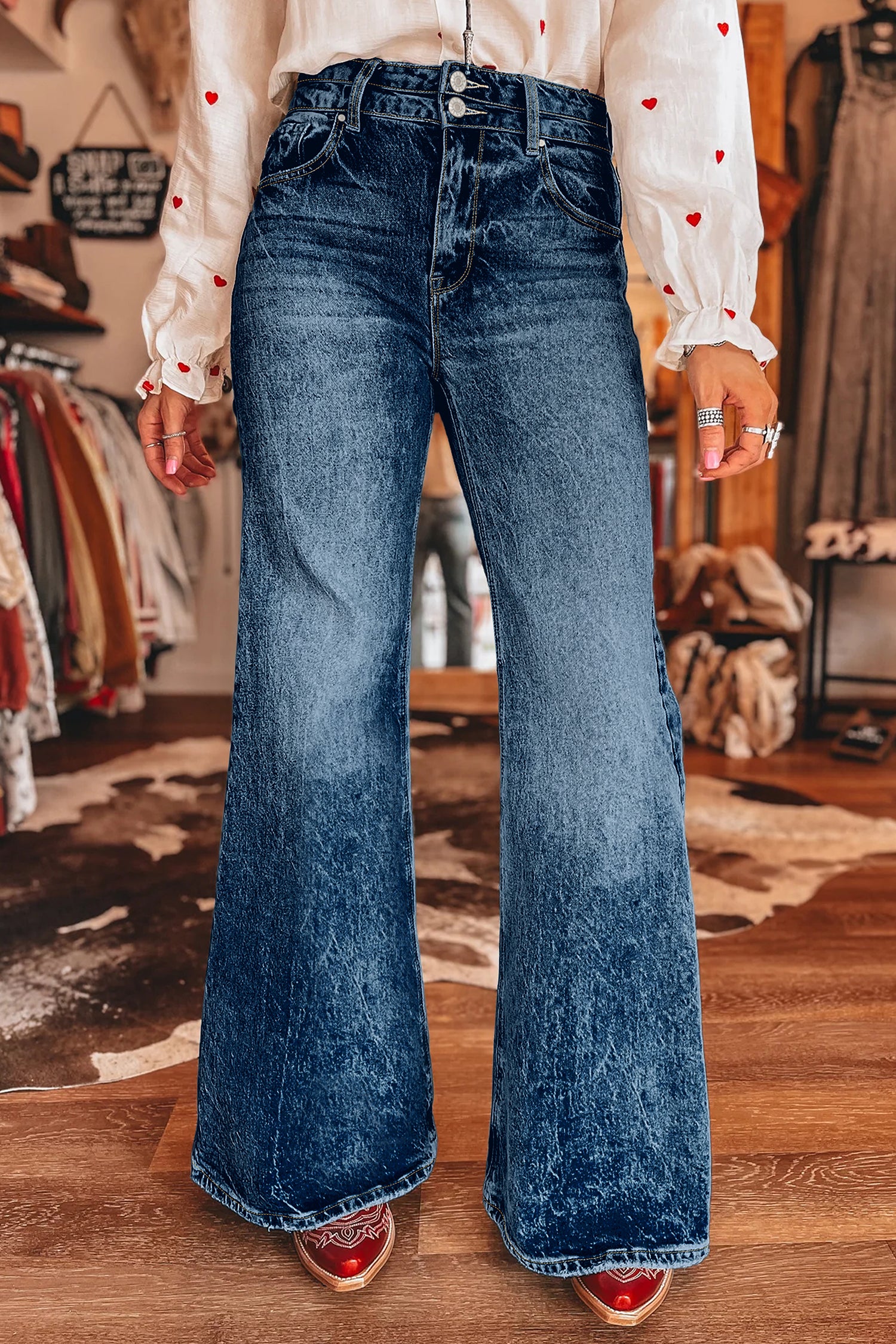 Beau Blue Acid Wash Pocket Detail Flare Jeans - Damesmode Afbeelding 4