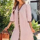 Khaki-Streifen-Quadratknopf-Hemdkleid mit Leopardenbesatz und lockerem Armband - Thumbnail