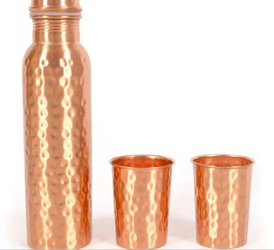 Set van gehamerde koperen waterflessen met 2 glazen, lekvrij koperen drinkgerei voor thuis, op kantoor, buiten en op reis.