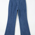 Ashleigh Blue Golden Button Detail Rolled Edge Flare Leg Jeans - Damesmode Afbeelding 5 - Foto 5