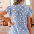 Maglia a maniche a pois piegato a righe azzurro cielo con maniche plissate e pieghe - Foto 2