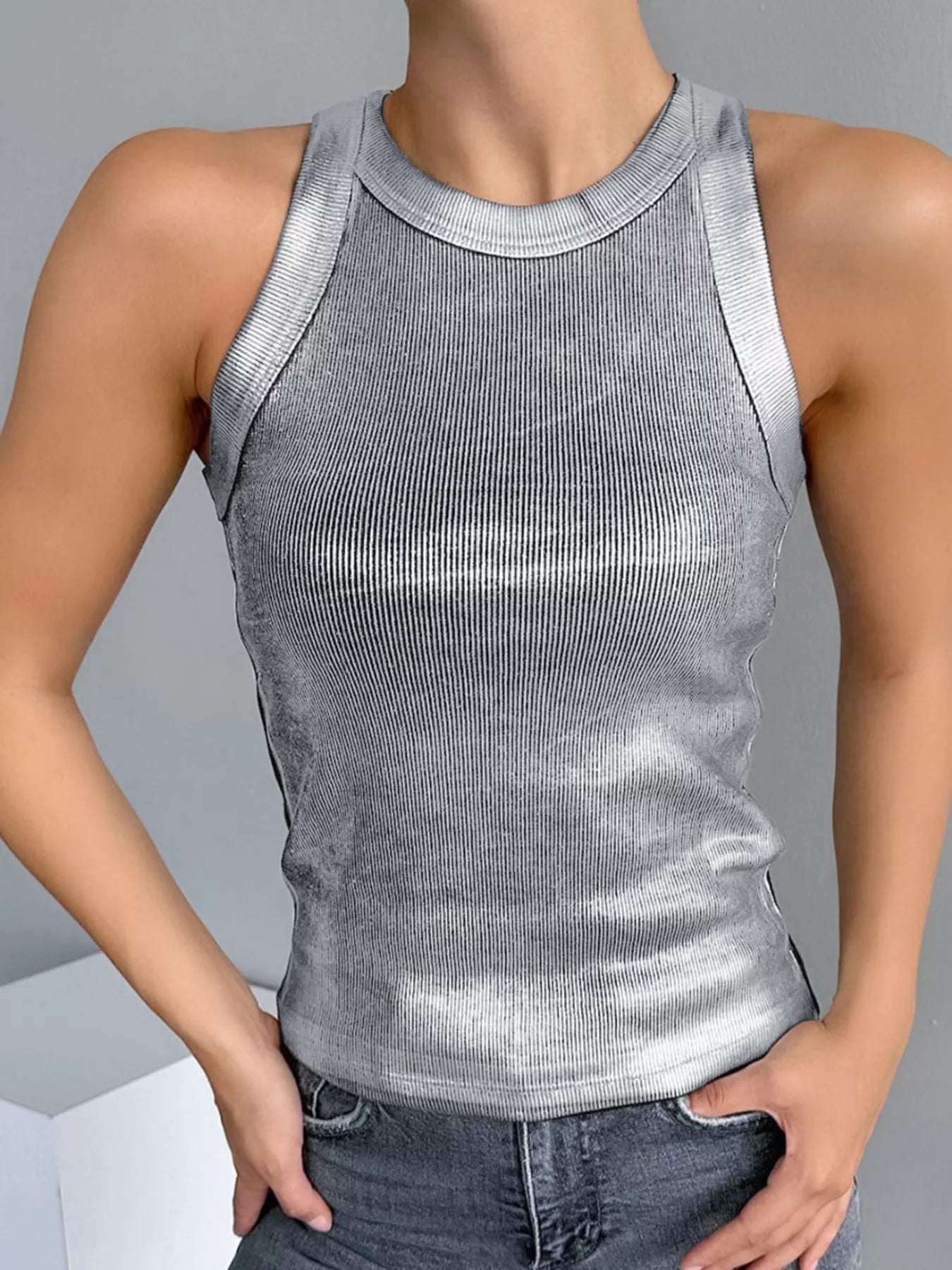 Ribbed Racerback Tank Top - Exklusive Damenmode & Kleidung Kollektion | Redblad Deutschland
