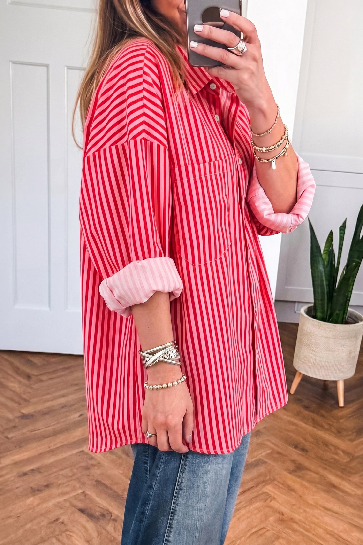 Chemise boutonnée rayée rouge Manches longues à poches patch Chemise décontractée