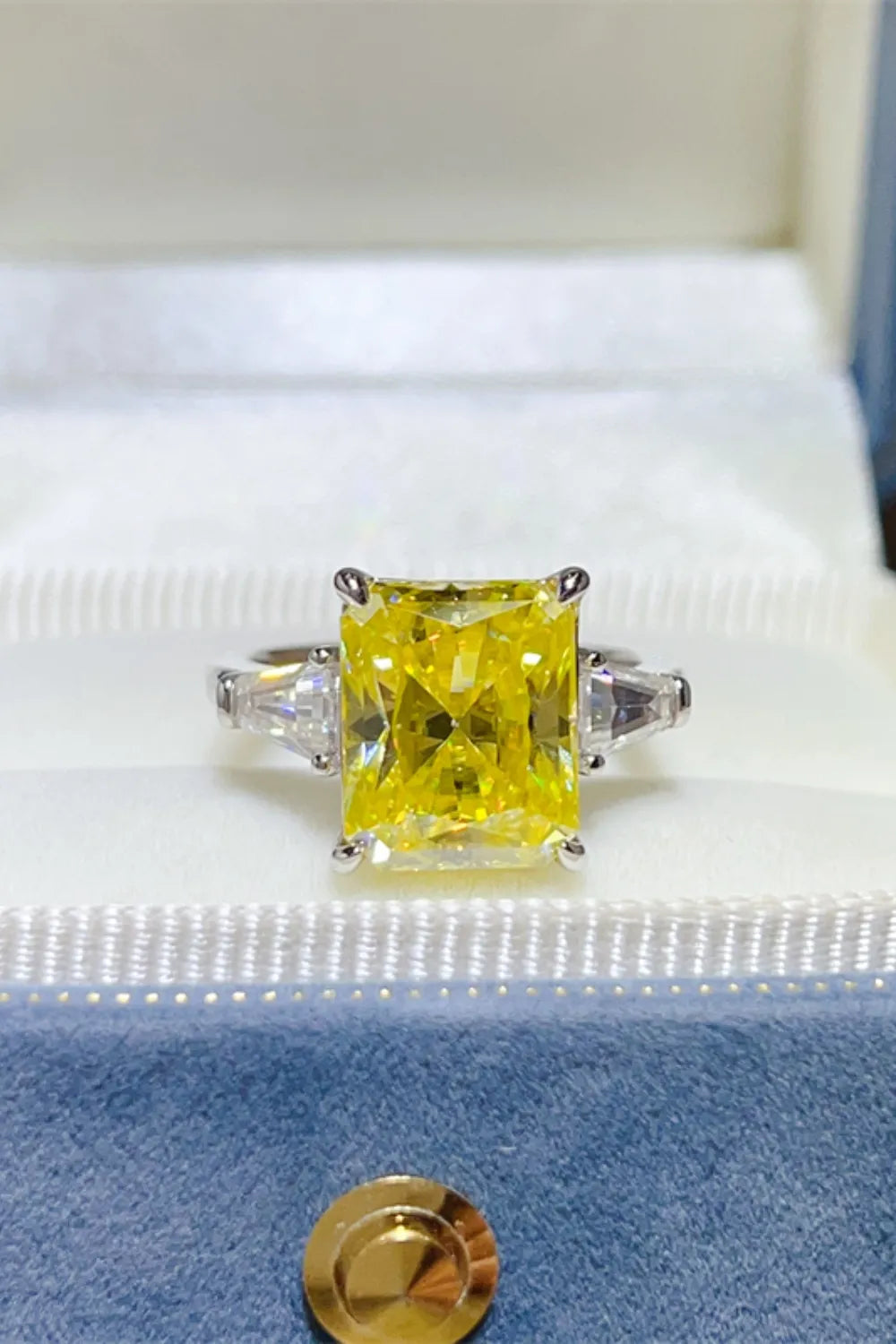 5 Carat Moissanite 925 Sterling Silver Ring | Redblad 18K Solid Gold & Certified Diamond Rings