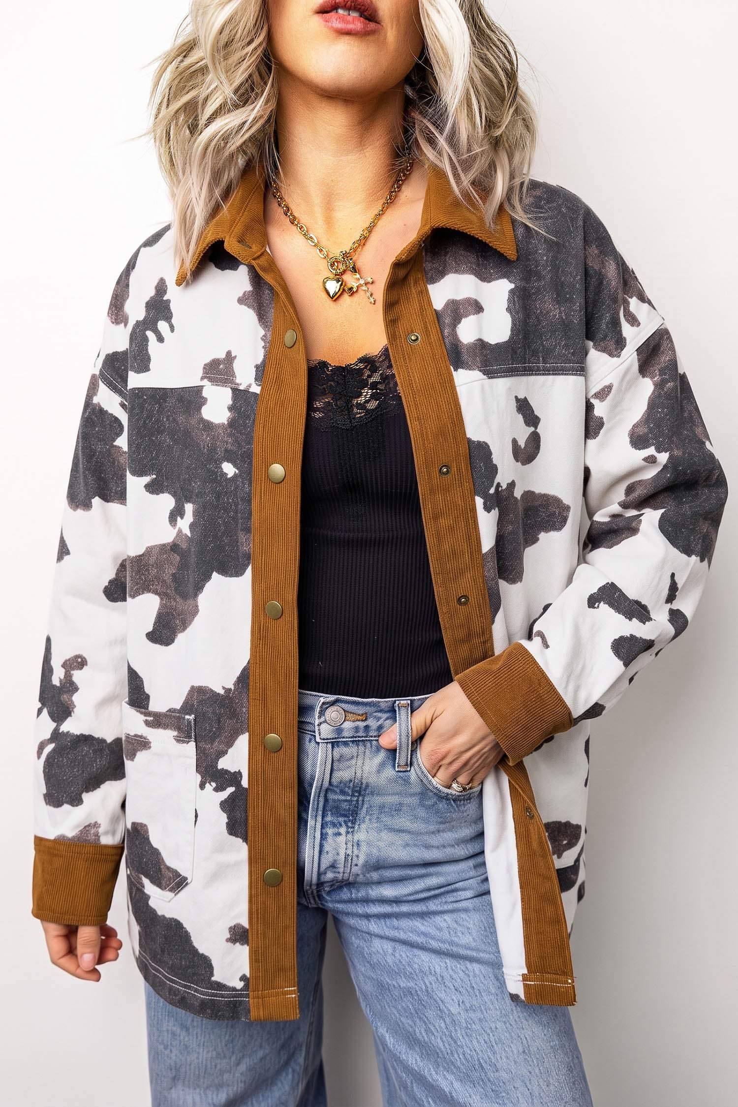 Veste en jean à manches longues à motifs de vache occidentale multicolores et boutonné