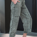 Pantalon en jean à cravate gris acid wash - Foto 3