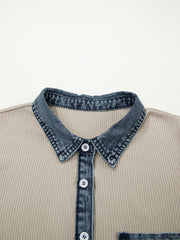 Beige kortærmet ribstrikket denim patchwork polokravekjole - Damesmode Afbeelding 7 - Miniatuur