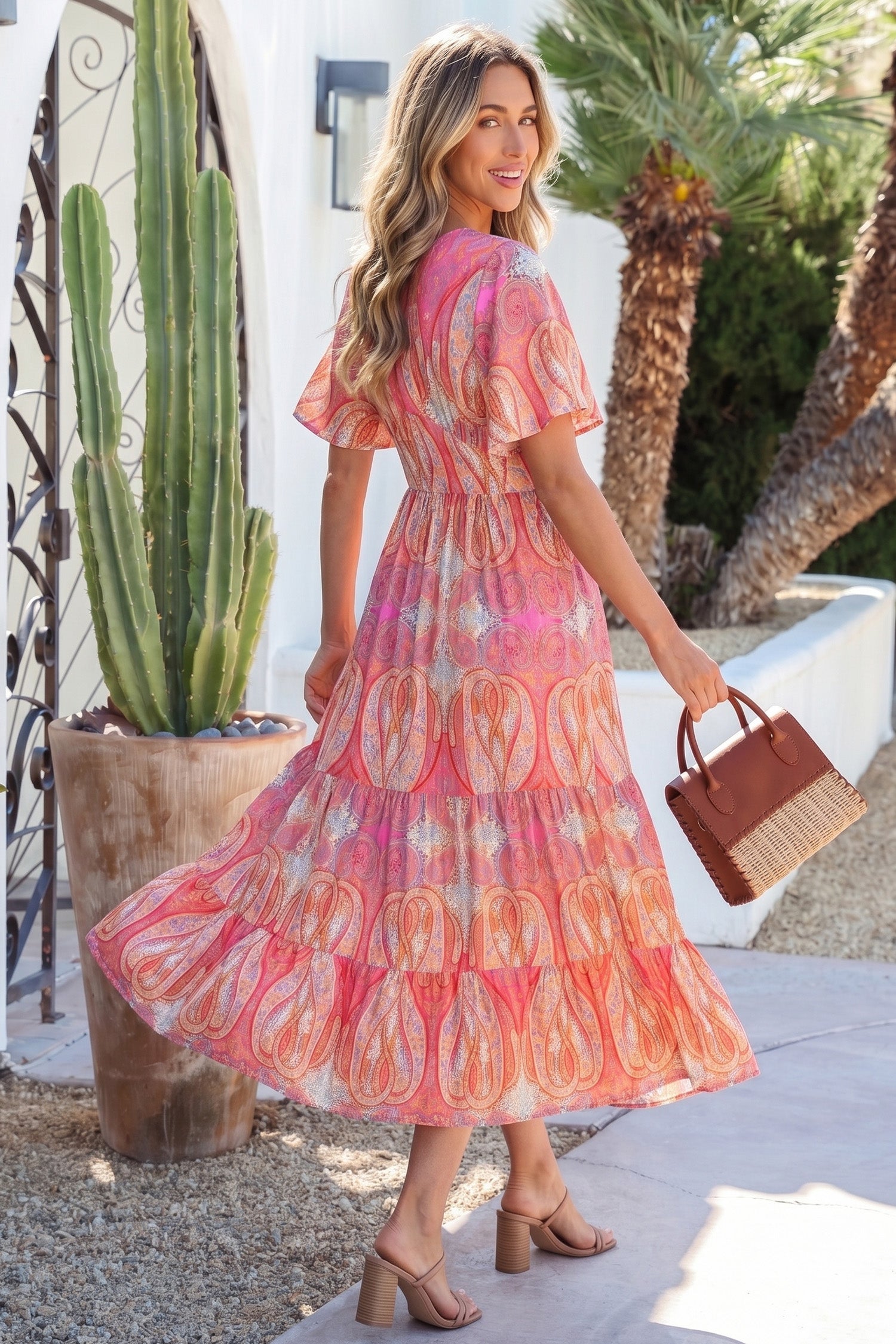 Robe bohème Maxi à manches courtes, imprimé cachemire multicolore, avec des détails à volants