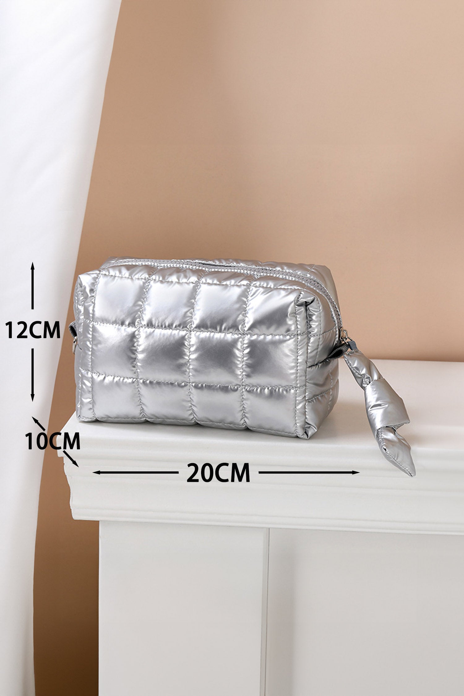 Kaffee einfarbiger gesteppter Nylon-Make-up-Beutel