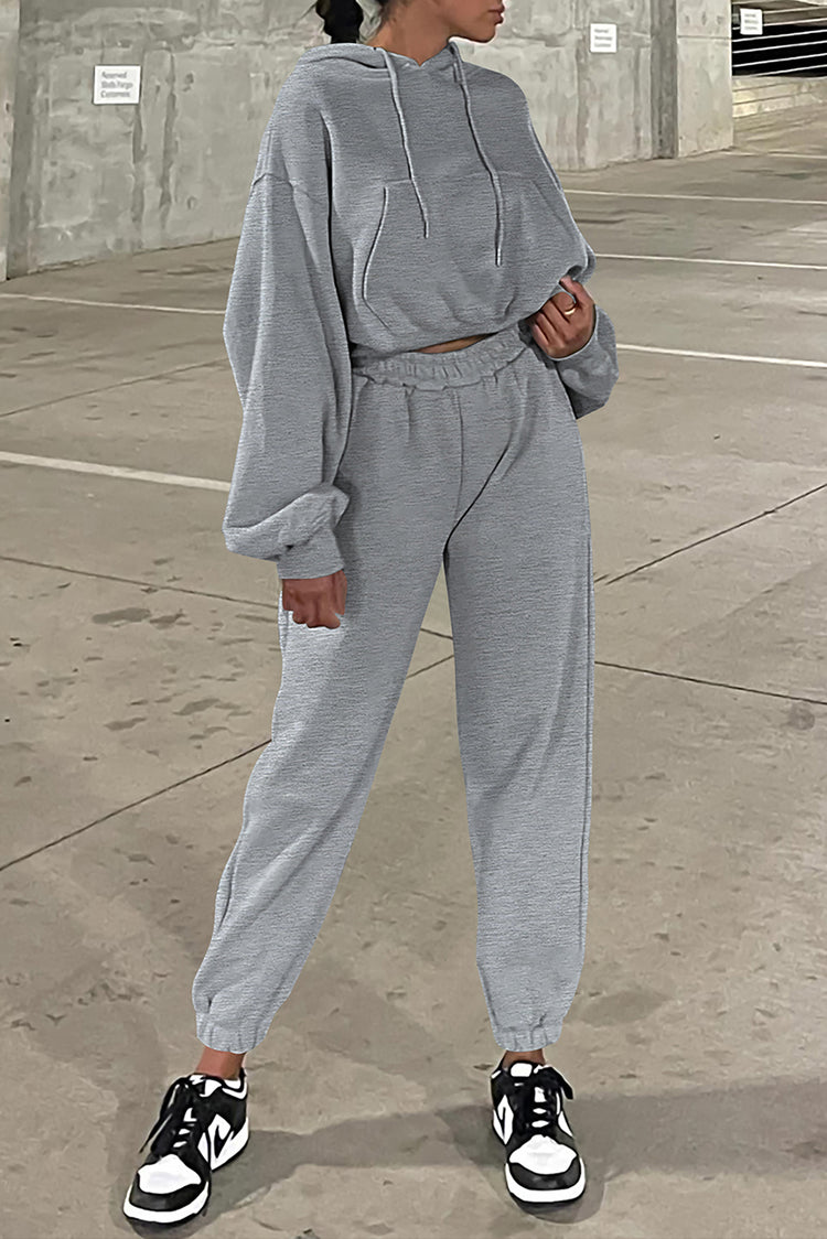 Grauer Hoodie- und Jogger-Sweater-Set mit festen Schultern - Damesmode