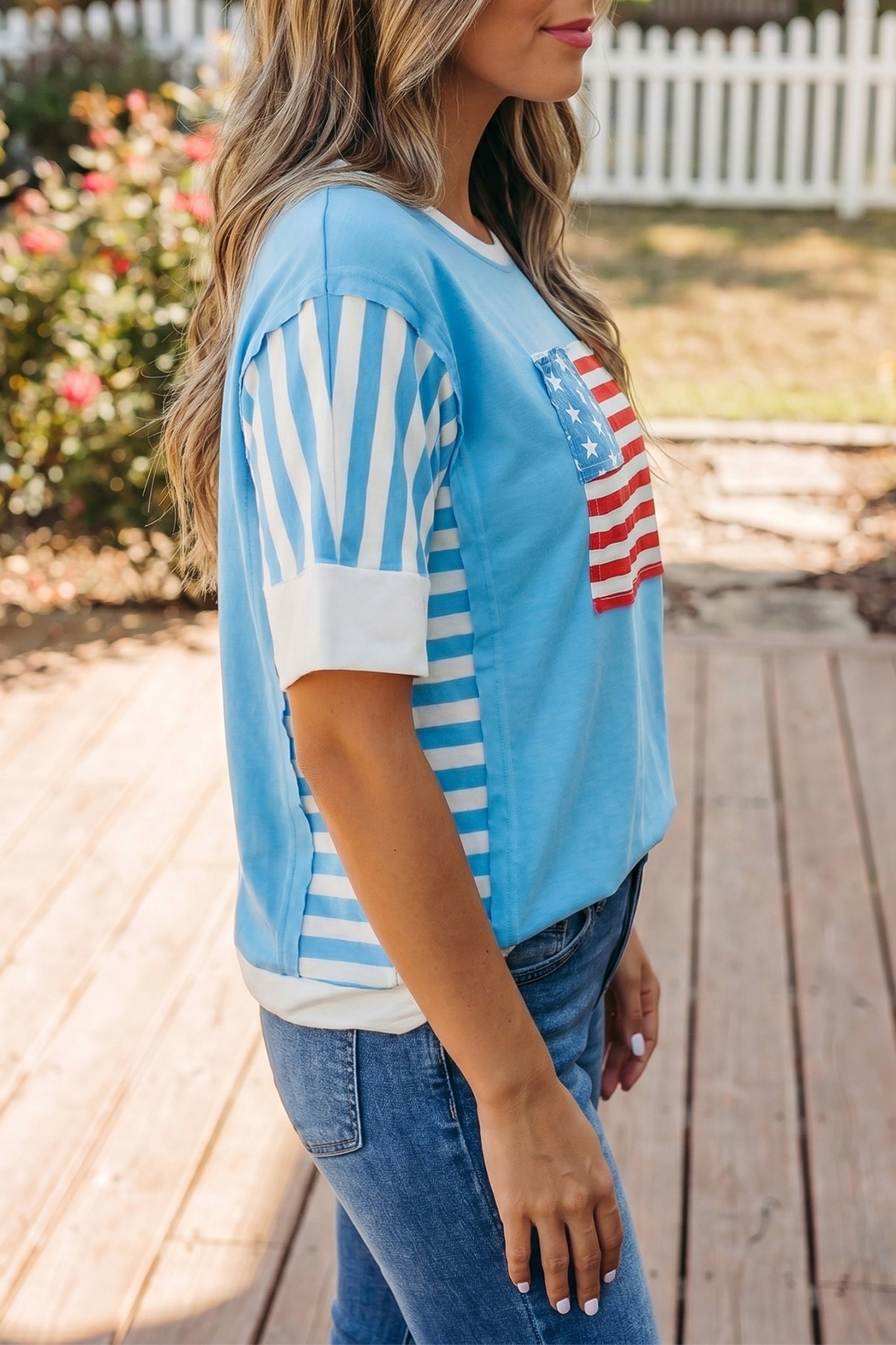 Hellblauer Flaggenmuster Patchwork Farbblock 4. Juli T-Shirt