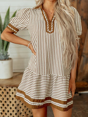 Brown Stripe Shirt Collar Color Block Patchwork Trim Ruffle Hem Short Dress - Miniatuur