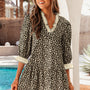 Vestido mini de manga con manga de manga con estampado de leopardo negro con estampado de leopardo y bloques de color con ribetes en V