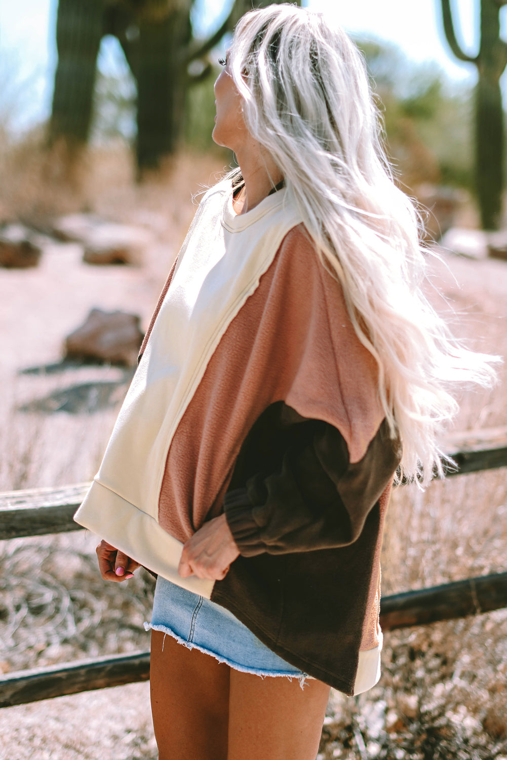 Beige Oversized Color Block Patchwork High Low Hoodie - Damesmode Afbeelding 4