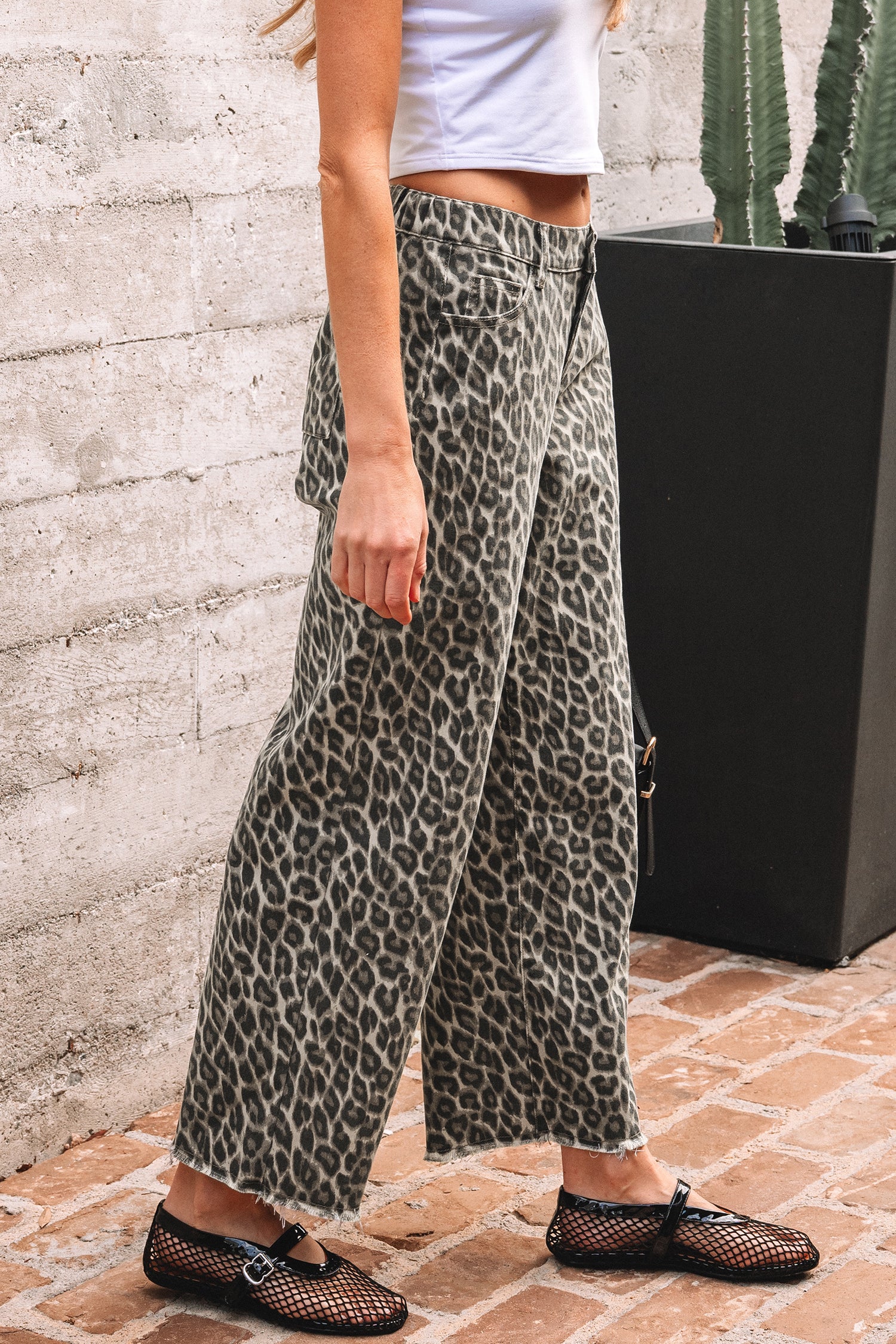 Jeans gialli a gamba larga e dritta